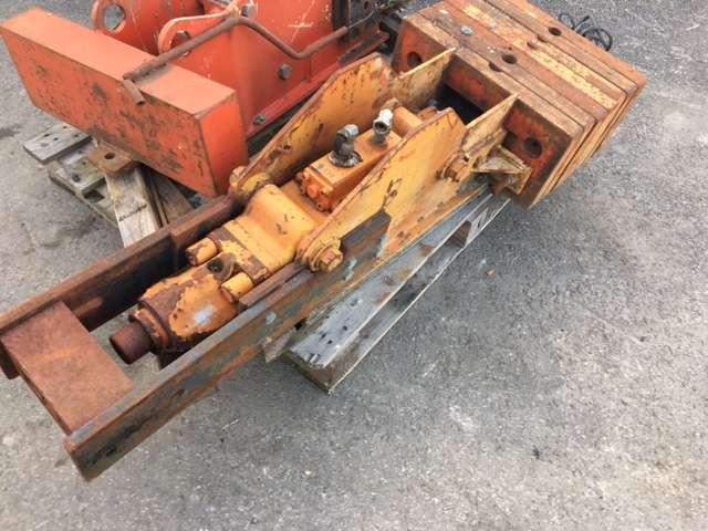 NPK H1XA - Palplanches - Martillo hidráulico para Maquinaria de construcción: foto 4 NPK H1XA - Palplanches - Martillo hidráulico para Maquinaria de construcción: foto 4