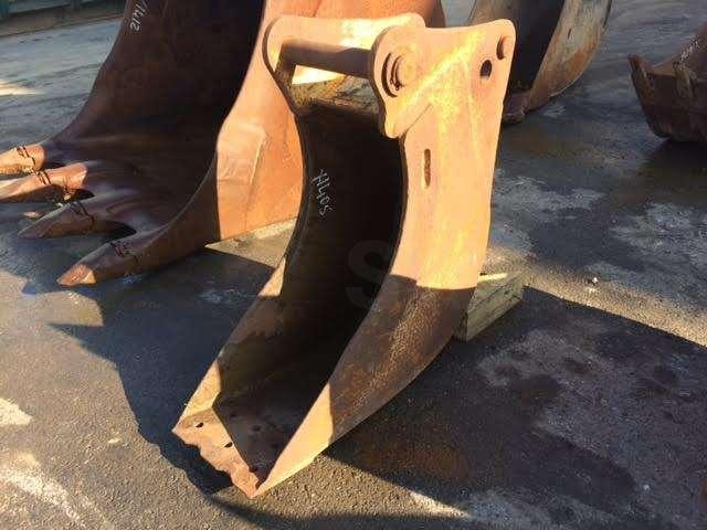 CATERPILLAR 290mm - Type Tractopelle - Otros maquinaria: foto 1 CATERPILLAR 290mm - Type Tractopelle - Otros maquinaria: foto 1