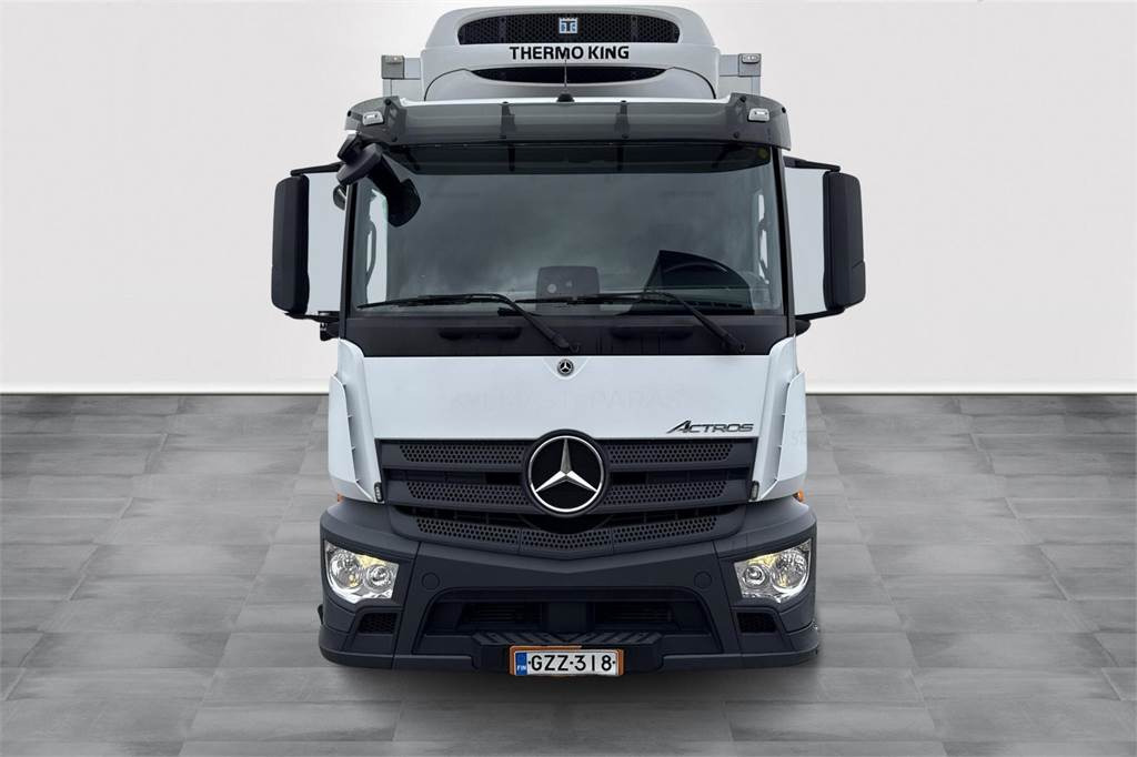 Mercedes-Benz Actros 5 1830L nR 4x2 FRC 10/2026 - Camión isotérmico: foto 2 Mercedes-Benz Actros 5 1830L nR 4x2 FRC 10/2026 - Camión isotérmico: foto 2