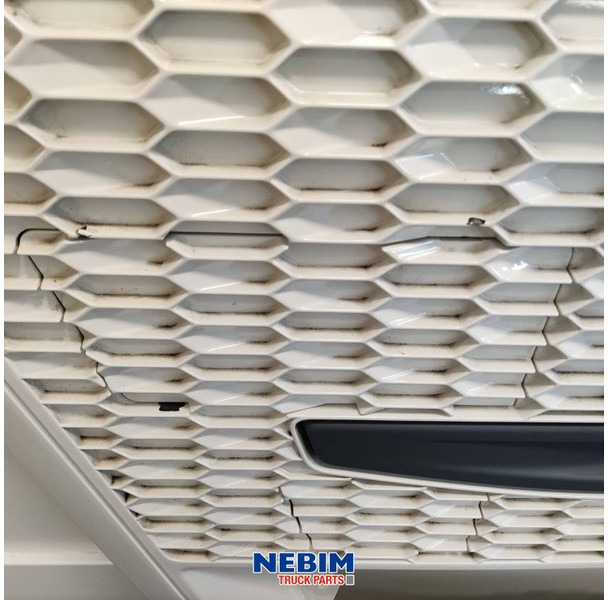Volvo Volvo - 78608526 - Ondergrille FM4 - Piezas de recambio para Camión: foto 3 Volvo Volvo - 78608526 - Ondergrille FM4 - Piezas de recambio para Camión: foto 3