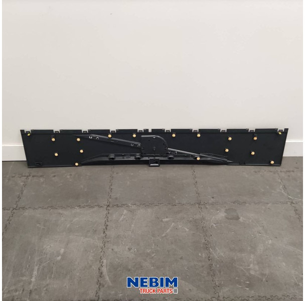 Volvo Volvo - 84318697 - Frontpaneel FM / FMX - Piezas de recambio para Camión: foto 2 Volvo Volvo - 84318697 - Frontpaneel FM / FMX - Piezas de recambio para Camión: foto 2