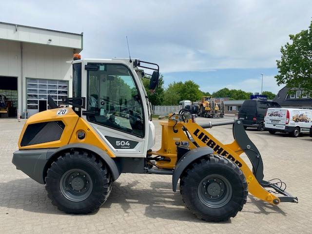 Liebherr L 504 Compact EUR 949,- MIETE / RENTAL (12002036) - Cargadora de ruedas: foto 5 Liebherr L 504 Compact EUR 949,- MIETE / RENTAL (12002036) - Cargadora de ruedas: foto 5