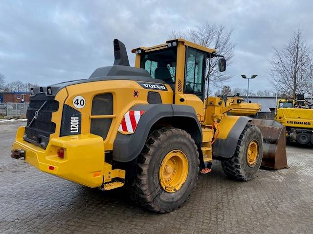 Volvo L 120 H A/C, BSS, ZSA, OptiShift (12001931) - Cargadora de ruedas: foto 4 Volvo L 120 H A/C, BSS, ZSA, OptiShift (12001931) - Cargadora de ruedas: foto 4