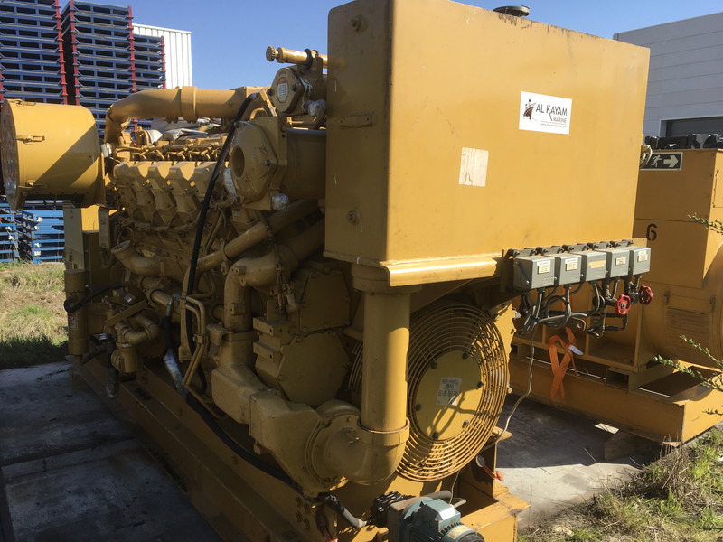 Caterpillar 3512 8EM GENERATOR 1500 KVA USED - Generador industriale: foto 4 Caterpillar 3512 8EM GENERATOR 1500 KVA USED - Generador industriale: foto 4