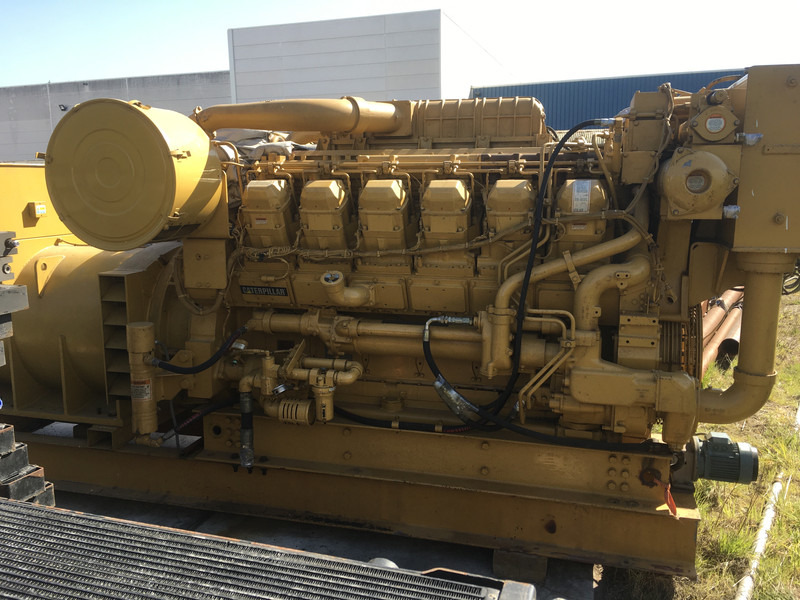 Caterpillar 3512 8EM GENERATOR 1500 KVA USED - Generador industriale: foto 1 Caterpillar 3512 8EM GENERATOR 1500 KVA USED - Generador industriale: foto 1