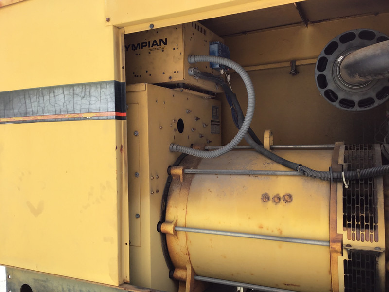 Caterpillar OLYMPIAN OLYMPIAN GENERAC 156 KVA USED - Generador industriale: foto 5 Caterpillar OLYMPIAN OLYMPIAN GENERAC 156 KVA USED - Generador industriale: foto 5