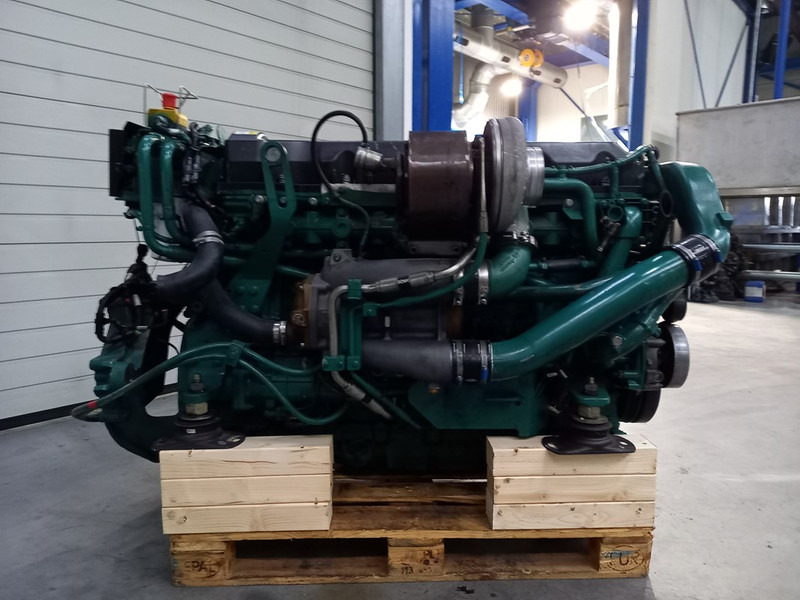 Volvo PENTA D11-MP USED - Maquinaria de construcción: foto 1 Volvo PENTA D11-MP USED - Maquinaria de construcción: foto 1