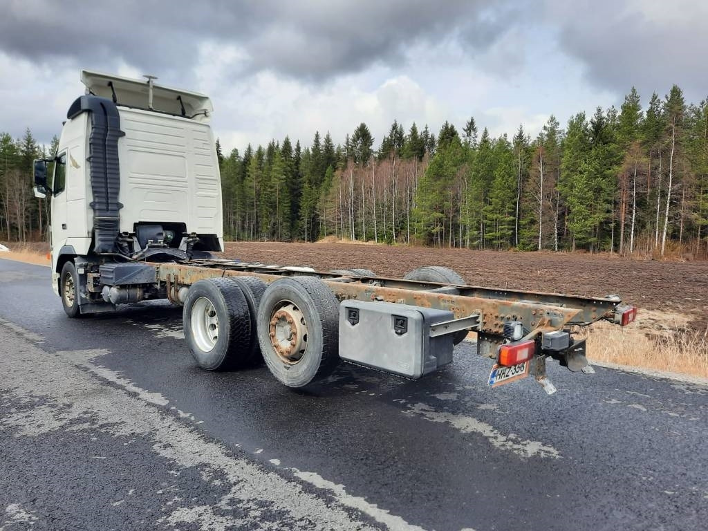 Volvo FH13 - Camión chasis: foto 3 Volvo FH13 - Camión chasis: foto 3