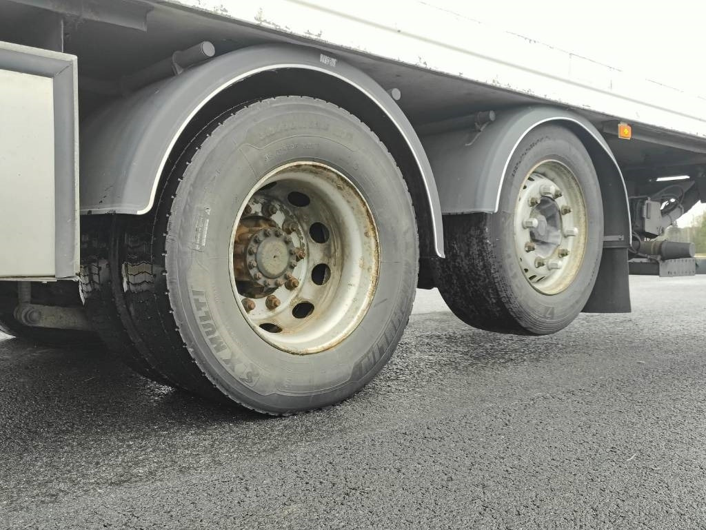 Camión caja cerrada Volvo FM 13: foto 13 Camión caja cerrada Volvo FM 13: foto 13