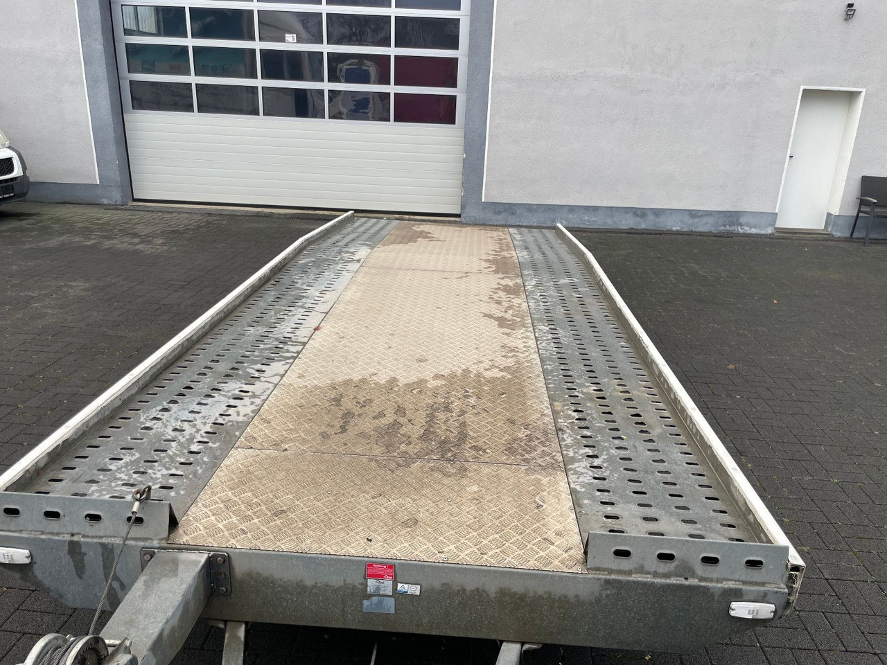 Blyss Jupiter Pro F 350, 550 X 210 cm. - Remolque portavehículos: foto 4 Blyss Jupiter Pro F 350, 550 X 210 cm. - Remolque portavehículos: foto 4