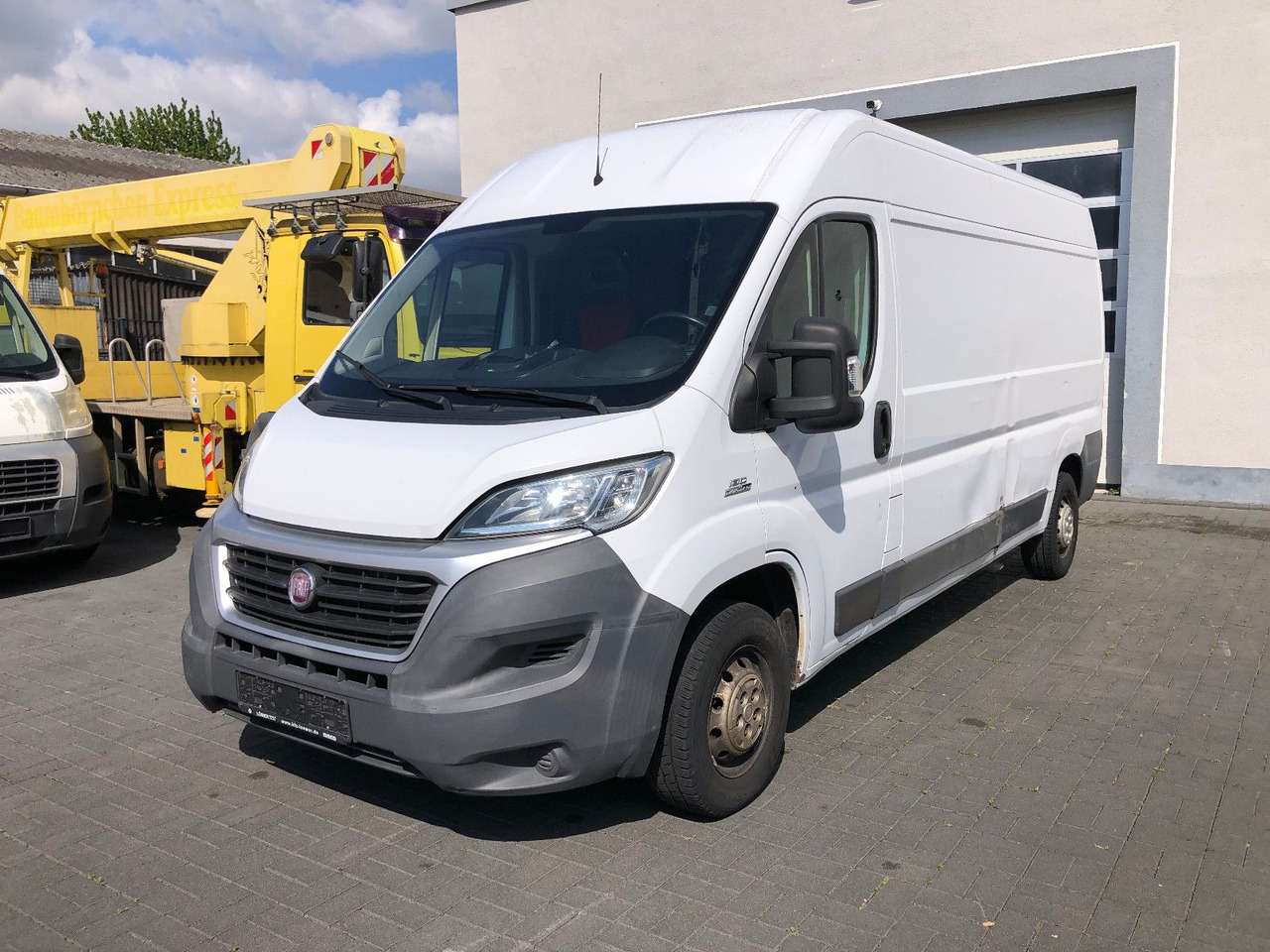 Fiat Ducato 2,3 JTD, 35 130 L4H2 RS: 4035 mm - Furgón: foto 3 Fiat Ducato 2,3 JTD, 35 130 L4H2 RS: 4035 mm - Furgón: foto 3