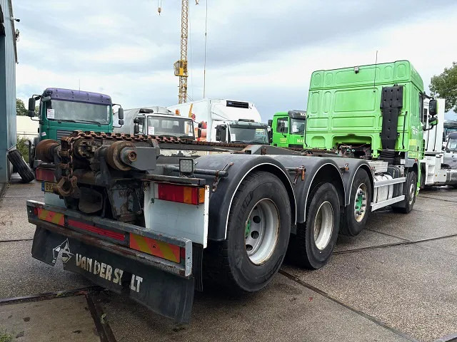DAF XF 105.460 8x2 CHASSIS WITH MULTILIFT SYSTEM (ZF16 MANUAL GEARBOX / MX-BRAKE / 9.000 KG. FRONT-AXLE / LIFT-AXLES / FRIDGE / ETC. - Camión portacontenedore/ Intercambiable: foto 3 DAF XF 105.460 8x2 CHASSIS WITH MULTILIFT SYSTEM (ZF16 MANUAL GEARBOX / MX-BRAKE / 9.000 KG. FRONT-AXLE / LIFT-AXLES / FRIDGE / ETC. - Camión portacontenedore/ Intercambiable: foto 3