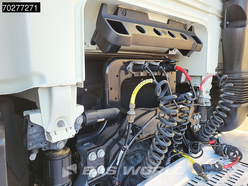 DAF XF 480 4X2 ENGINE PROBLEM! SSC 2x Tanks - Cabeza tractora: foto 3 DAF XF 480 4X2 ENGINE PROBLEM! SSC 2x Tanks - Cabeza tractora: foto 3