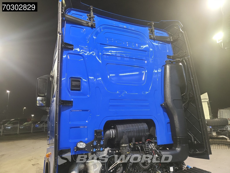 Ford F-Max 500 4X2 Retarder 2xTanks Hebesattel Standklima - Cabeza tractora: foto 3 Ford F-Max 500 4X2 Retarder 2xTanks Hebesattel Standklima - Cabeza tractora: foto 3