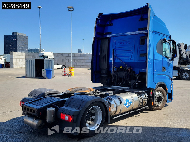 Iveco S-Way 460 4X2 LNG! Retarder Mega 2xTanks Navi ACC LED Euro 6 - Cabeza tractora: foto 5 Iveco S-Way 460 4X2 LNG! Retarder Mega 2xTanks Navi ACC LED Euro 6 - Cabeza tractora: foto 5
