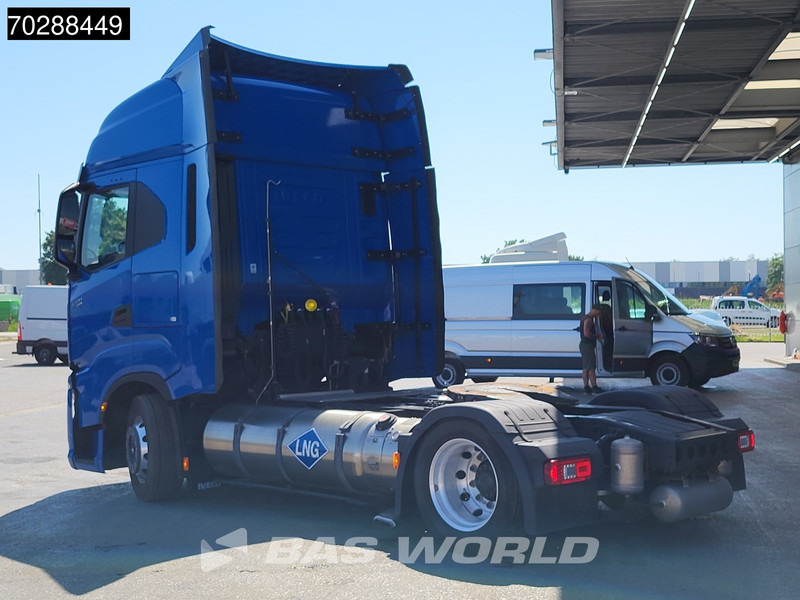 Iveco S-Way 460 4X2 LNG! Retarder Mega 2xTanks Navi ACC LED Euro 6 - Cabeza tractora: foto 2 Iveco S-Way 460 4X2 LNG! Retarder Mega 2xTanks Navi ACC LED Euro 6 - Cabeza tractora: foto 2