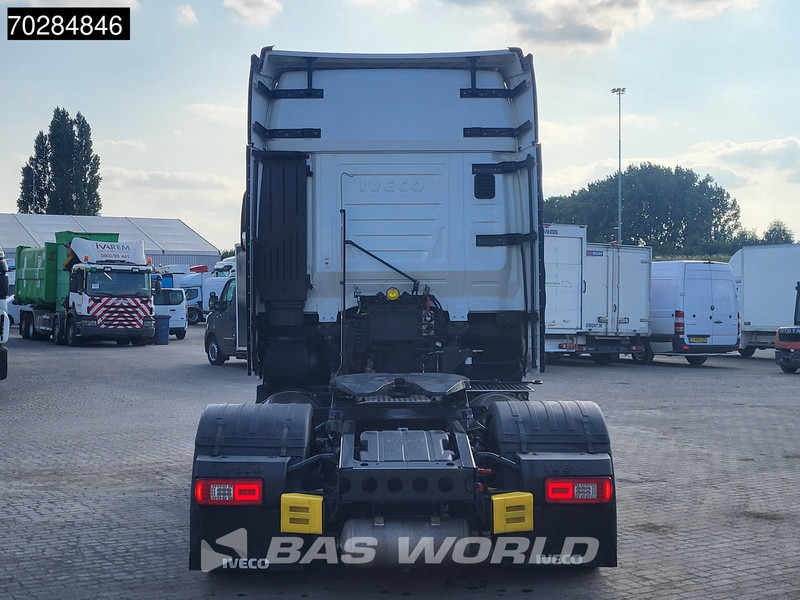 Iveco S-Way 460 S-Way 4X2 Retarder 2x LNG Tanks Navi ACC Alcoa's - Cabeza tractora: foto 5 Iveco S-Way 460 S-Way 4X2 Retarder 2x LNG Tanks Navi ACC Alcoa's - Cabeza tractora: foto 5