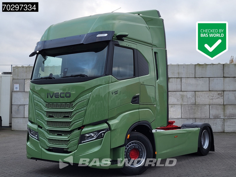 Iveco S-Way 580 4X2 NEW! Standklima Navi ACC LED Euro 6 - Cabeza tractora: foto 1 Iveco S-Way 580 4X2 NEW! Standklima Navi ACC LED Euro 6 - Cabeza tractora: foto 1