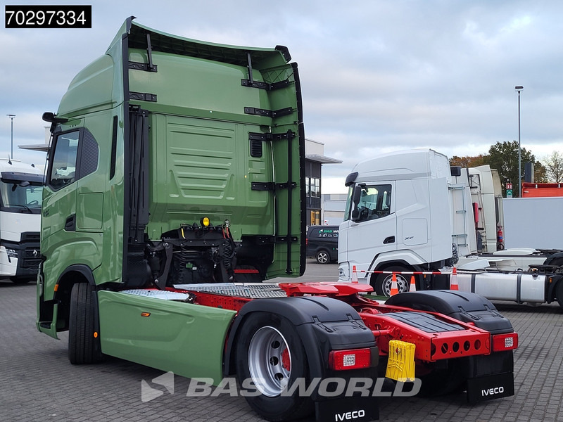 Iveco S-Way 580 4X2 NEW! Standklima Navi ACC LED Euro 6 - Cabeza tractora: foto 2 Iveco S-Way 580 4X2 NEW! Standklima Navi ACC LED Euro 6 - Cabeza tractora: foto 2