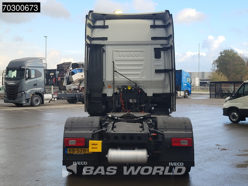 Iveco S-Way NP 460 4X2 LNG! Retarder Standairco 2xTanks Navi LED Euro 6 - Cabeza tractora: foto 5 Iveco S-Way NP 460 4X2 LNG! Retarder Standairco 2xTanks Navi LED Euro 6 - Cabeza tractora: foto 5