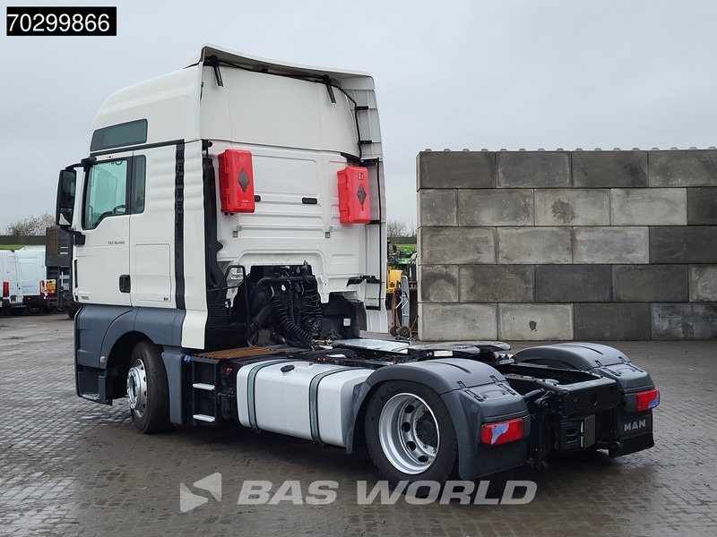 MAN TGX 18.460 4X2 Mega XXL Retarder 2xTanks - Cabeza tractora: foto 2 MAN TGX 18.460 4X2 Mega XXL Retarder 2xTanks - Cabeza tractora: foto 2