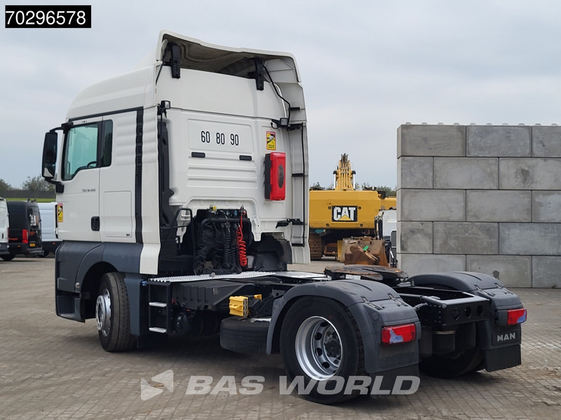 MAN TGX 18.460 4X2 Retarder ACC Euro 6 - Cabeza tractora: foto 2 MAN TGX 18.460 4X2 Retarder ACC Euro 6 - Cabeza tractora: foto 2