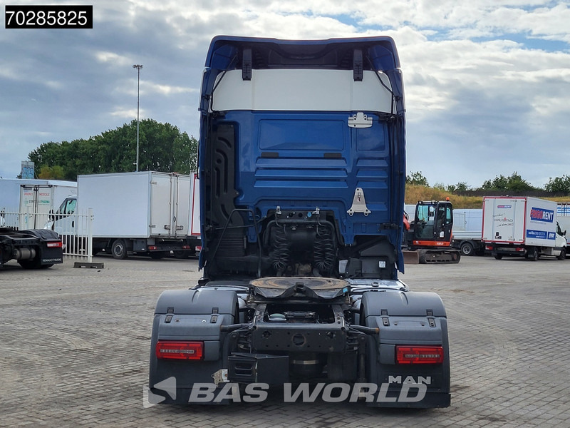 MAN TGX 18.500 4X2 XLX Mega Retarder 2x Tanks Standklima Euro 6 - Cabeza tractora: foto 3 MAN TGX 18.500 4X2 XLX Mega Retarder 2x Tanks Standklima Euro 6 - Cabeza tractora: foto 3