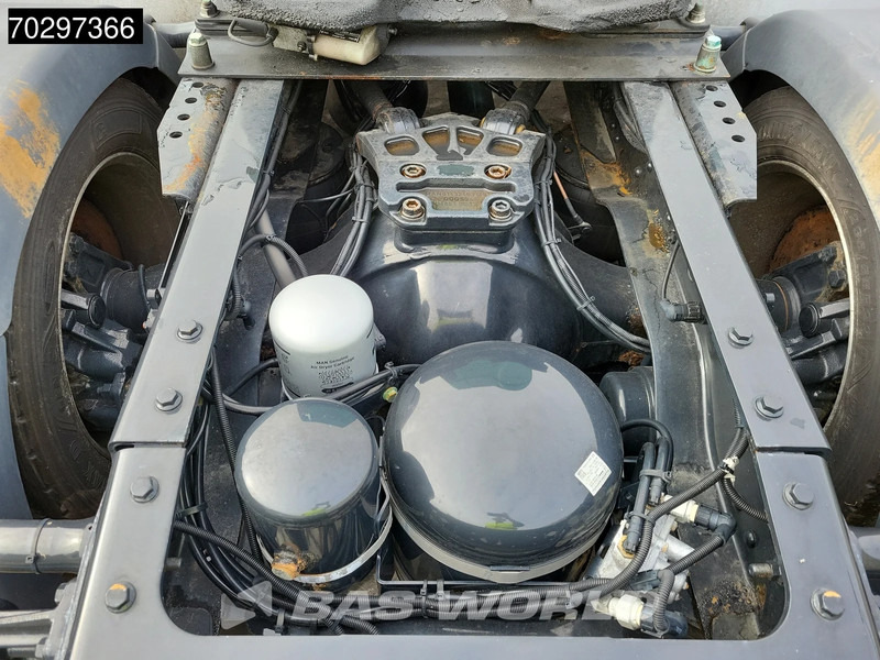 Cabeza tractora MAN TGX 18.500 TGX 4X2 Mega XXL Retarder 2xTanks ACC Euro 6: foto 14 Cabeza tractora MAN TGX 18.500 TGX 4X2 Mega XXL Retarder 2xTanks ACC Euro 6: foto 14