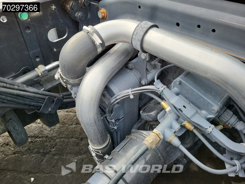Cabeza tractora MAN TGX 18.500 TGX 4X2 Mega XXL Retarder 2xTanks ACC Euro 6: foto 12 Cabeza tractora MAN TGX 18.500 TGX 4X2 Mega XXL Retarder 2xTanks ACC Euro 6: foto 12
