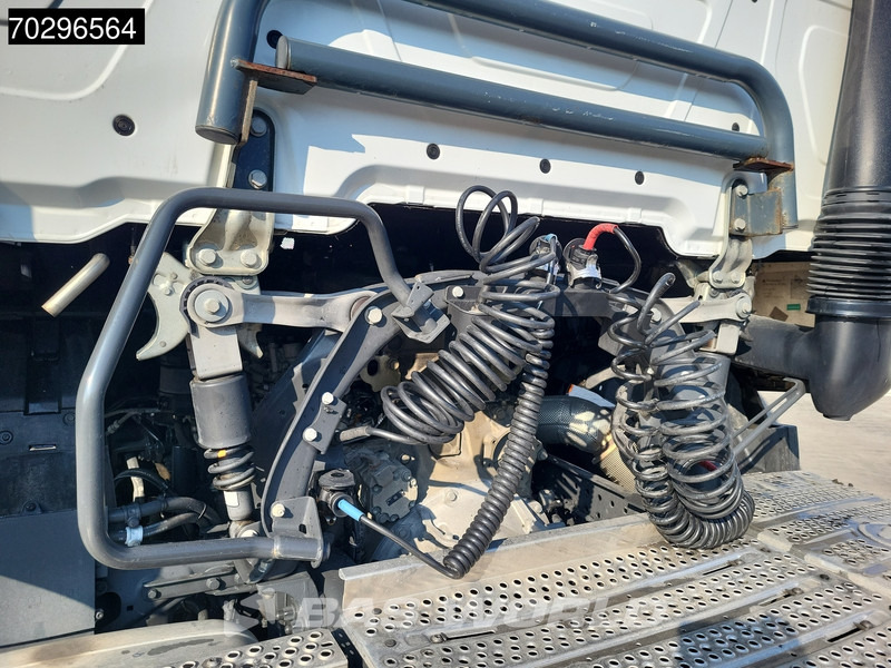 Mercedes-Benz Actros 1845 4X2 BigSpace 2xTanks Led Euro 6 - Cabeza tractora: foto 5 Mercedes-Benz Actros 1845 4X2 BigSpace 2xTanks Led Euro 6 - Cabeza tractora: foto 5