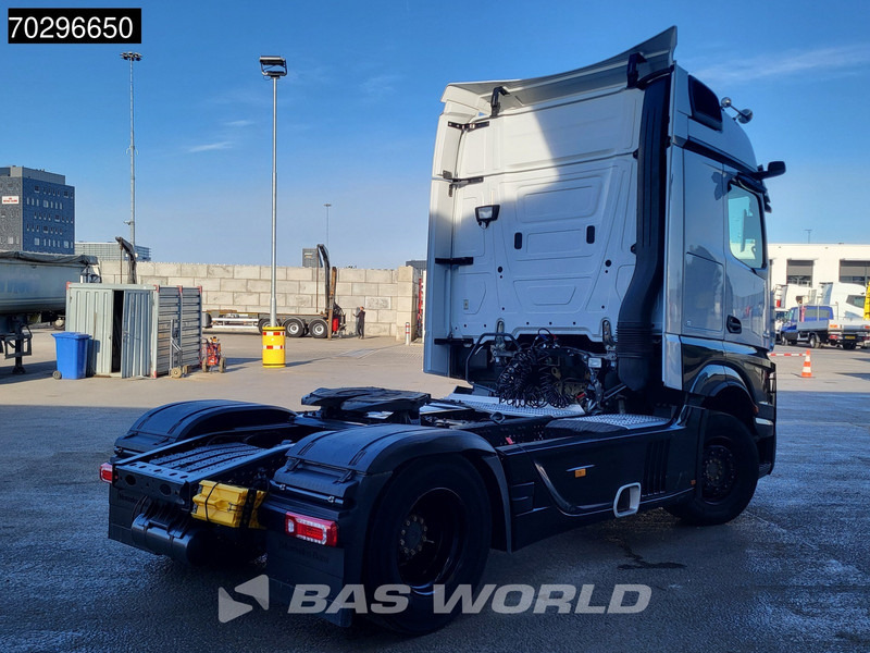 Mercedes-Benz Actros 1848 4X2 BigSpace Retarder Standklima MirrorCam ACC Xenon Euro 6 - Cabeza tractora: foto 5 Mercedes-Benz Actros 1848 4X2 BigSpace Retarder Standklima MirrorCam ACC Xenon Euro 6 - Cabeza tractora: foto 5