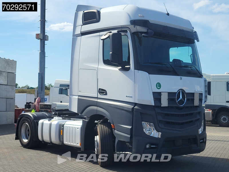 Mercedes-Benz Actros 1851 4X2 2xTanks Euro 6 - Cabeza tractora: foto 3 Mercedes-Benz Actros 1851 4X2 2xTanks Euro 6 - Cabeza tractora: foto 3