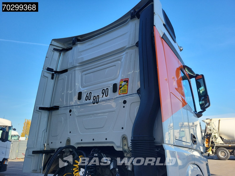 Mercedes-Benz Actros 1851 4X2 BigSpace Retarder Hydraulik Euro 6 - Cabeza tractora: foto 5 Mercedes-Benz Actros 1851 4X2 BigSpace Retarder Hydraulik Euro 6 - Cabeza tractora: foto 5