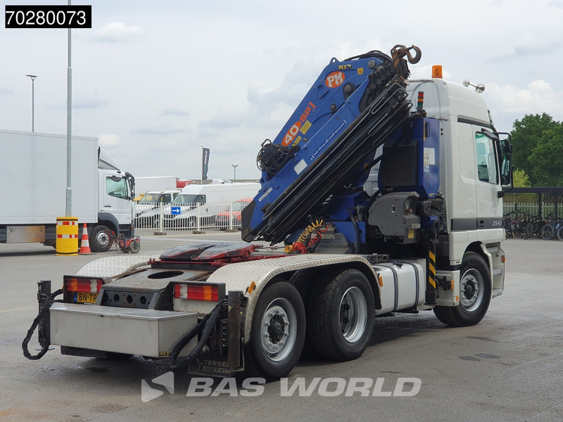 Cabeza tractora Mercedes-Benz Actros 2543 Actros 6X2 NL-Truck Liftachse 3-Pedals Kran 9x Extensions PM 40 SP 2010 + Winch Euro 3: foto 13 Cabeza tractora Mercedes-Benz Actros 2543 Actros 6X2 NL-Truck Liftachse 3-Pedals Kran 9x Extensions PM 40 SP 2010 + Winch Euro 3: foto 13