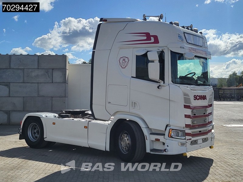 Scania R450 R 4X2 Retarder 2xTanks Leder ACC Hydraulic Euro 6 - Cabeza tractora: foto 3 Scania R450 R 4X2 Retarder 2xTanks Leder ACC Hydraulic Euro 6 - Cabeza tractora: foto 3