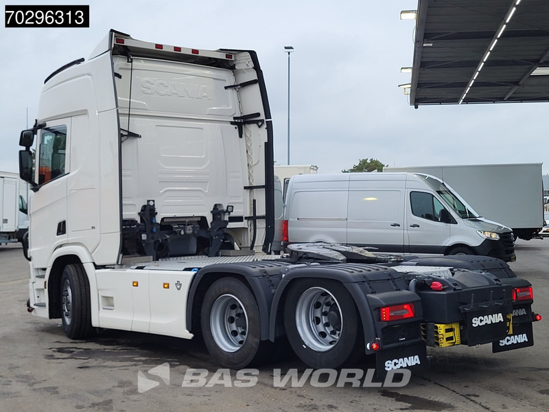 Scania R590 6X2 WB315! Retarder Full-Air 2xTanks Leather ACC Navi LED Euro 6 - Cabeza tractora: foto 2 Scania R590 6X2 WB315! Retarder Full-Air 2xTanks Leather ACC Navi LED Euro 6 - Cabeza tractora: foto 2