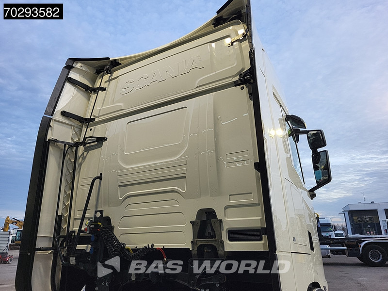 Scania S500 S 6X2 NEW! Retarder Lift+Lenkachse 2x Tanks Full-Air Standklima - Cabeza tractora: foto 5 Scania S500 S 6X2 NEW! Retarder Lift+Lenkachse 2x Tanks Full-Air Standklima - Cabeza tractora: foto 5