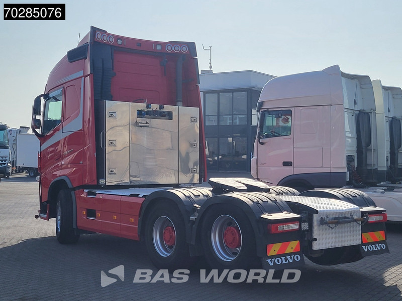 Volvo FH 540 FH 6X4 Retarder Big-Axle Liftachse VDS Dual-Clutch ACC Hydraulik Xenon Navi Euro 6 - Cabeza tractora: foto 3 Volvo FH 540 FH 6X4 Retarder Big-Axle Liftachse VDS Dual-Clutch ACC Hydraulik Xenon Navi Euro 6 - Cabeza tractora: foto 3
