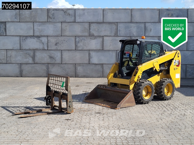 Caterpillar 226 D3 BUCKET + FORKS - Minicargadora: foto 1 Caterpillar 226 D3 BUCKET + FORKS - Minicargadora: foto 1