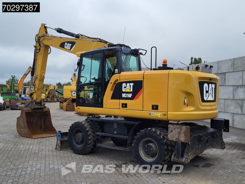 Caterpillar M316 F M316F OUTRIGGERS + BLADE - Excavadora de ruedas: foto 5 Caterpillar M316 F M316F OUTRIGGERS + BLADE - Excavadora de ruedas: foto 5