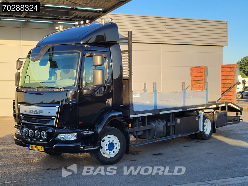 DAF LF 180 4X2 14t NL-Truck Machine transporter Oprijwagen Hydraulic ramps Euro 6 - Camión portavehículos: foto 3 DAF LF 180 4X2 14t NL-Truck Machine transporter Oprijwagen Hydraulic ramps Euro 6 - Camión portavehículos: foto 3