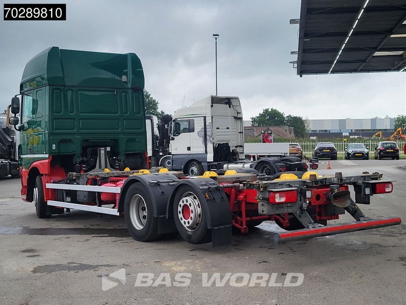 DAF XF 480 6X2 Retarder BDF Lift-Axle Automatic Navi ACC Euro 6 - Camión portacontenedore/ Intercambiable: foto 2 DAF XF 480 6X2 Retarder BDF Lift-Axle Automatic Navi ACC Euro 6 - Camión portacontenedore/ Intercambiable: foto 2