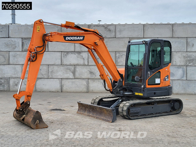 Doosan DX63-3 - Miniexcavadora: foto 3 Doosan DX63-3 - Miniexcavadora: foto 3