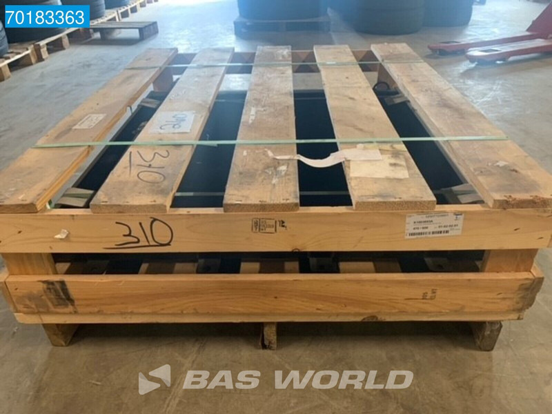 Doosan K1003693A TRANSMISSION COOLER, OIL K1003693A - Implemento: foto 5 Doosan K1003693A TRANSMISSION COOLER, OIL K1003693A - Implemento: foto 5