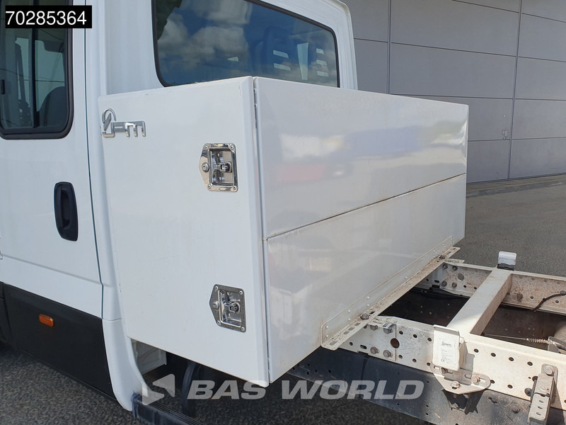 Iveco Daily 35C16 3.0L Open Laadbak met Kist Dubbel Cabine Dubbellucht 3,5t Trekhaak Airco Cruise Euro6 Pritsche Pickup Open Box 2m3 A/C Tow - Caja abierta furgoneta: foto 3 Iveco Daily 35C16 3.0L Open Laadbak met Kist Dubbel Cabine Dubbellucht 3,5t Trekhaak Airco Cruise Euro6 Pritsche Pickup Open Box 2m3 A/C Tow - Caja abierta furgoneta: foto 3