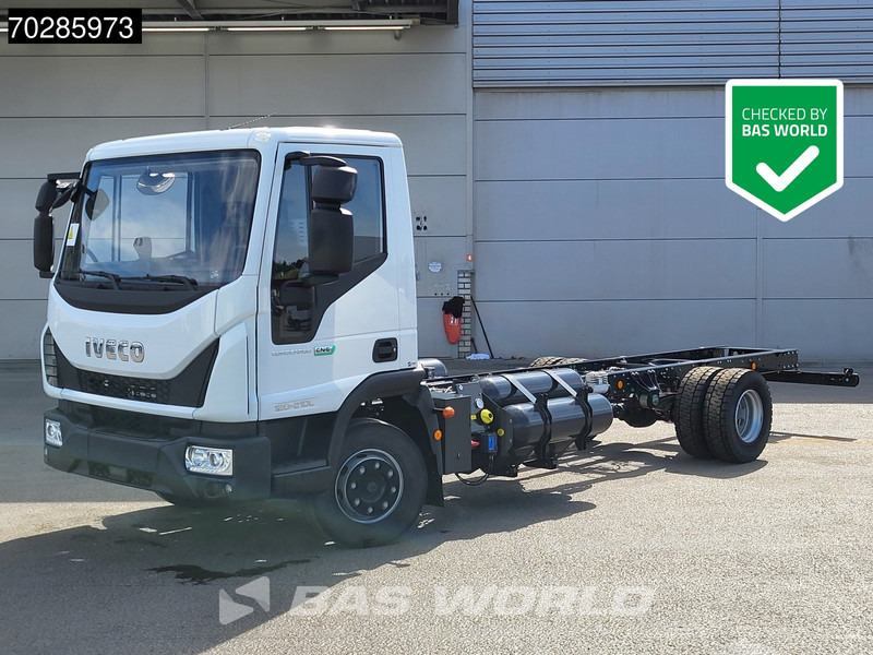 Camión chasis nuevo Iveco Eurocargo 120LE210 4X2 NEW 12 tons chassis 6x CNG Tanks Telma Retarder Manual Euro 6: foto 1