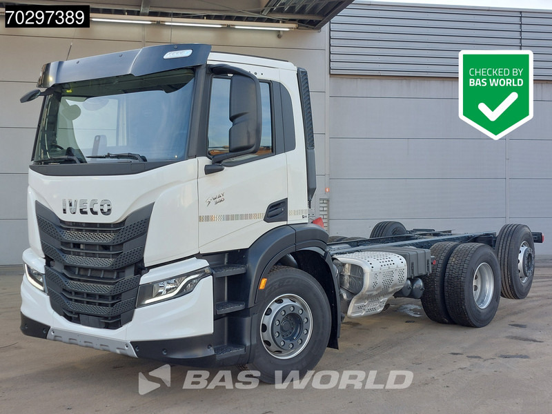 Iveco S-Way 340 6X2 NEW! Chassis Lift- Steering axle ON Automatic - Camión chasis: foto 1 Iveco S-Way 340 6X2 NEW! Chassis Lift- Steering axle ON Automatic - Camión chasis: foto 1