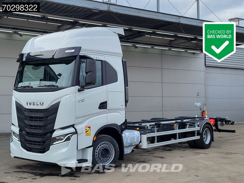 Iveco S-Way 460 4X2 New! BDF Navi ACC LED Euro 6 - Camión portacontenedore/ Intercambiable: foto 1 Iveco S-Way 460 4X2 New! BDF Navi ACC LED Euro 6 - Camión portacontenedore/ Intercambiable: foto 1