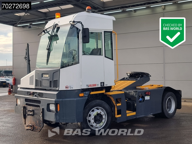 Kalmar T2 4X2 Big-Axle Drumbrakes Hydraulik Hebesattel - Tractor industrial: foto 1 Kalmar T2 4X2 Big-Axle Drumbrakes Hydraulik Hebesattel - Tractor industrial: foto 1