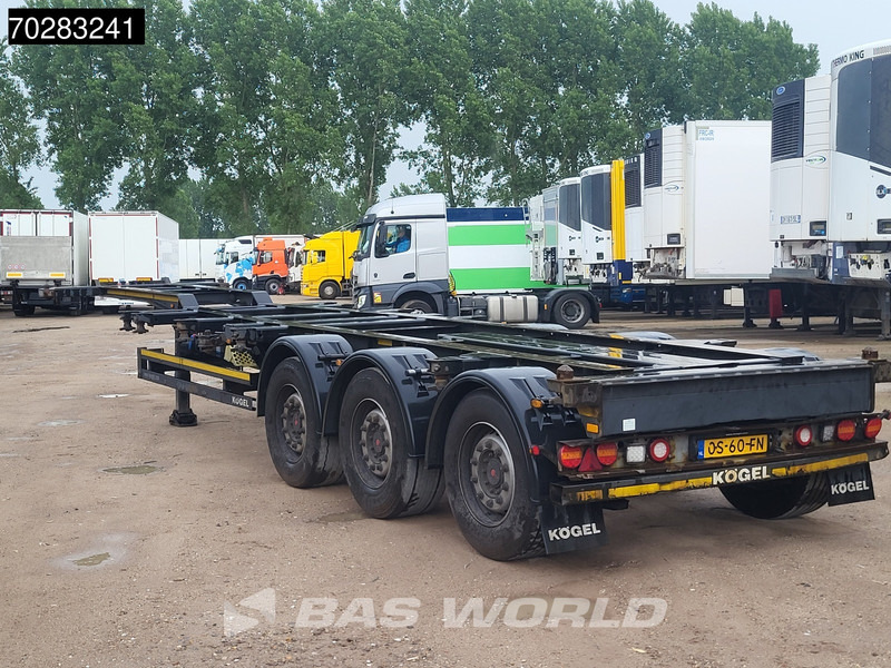 Kögel S24-2 TUV 03/26 2x20ft 1x30ft 1x40ft SAF - Semirremolque portacontenedore/ Intercambiable: foto 2 Kögel S24-2 TUV 03/26 2x20ft 1x30ft 1x40ft SAF - Semirremolque portacontenedore/ Intercambiable: foto 2